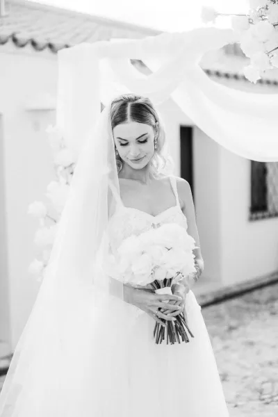 Bijela eleganicja u povijesnom Maškovića Hanu