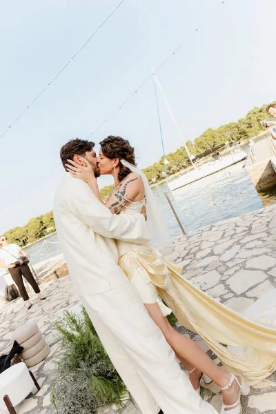 Modern wedding in Crvena Luka, Zadar