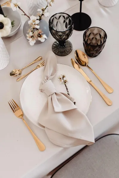Modern Monochromatic Wedding