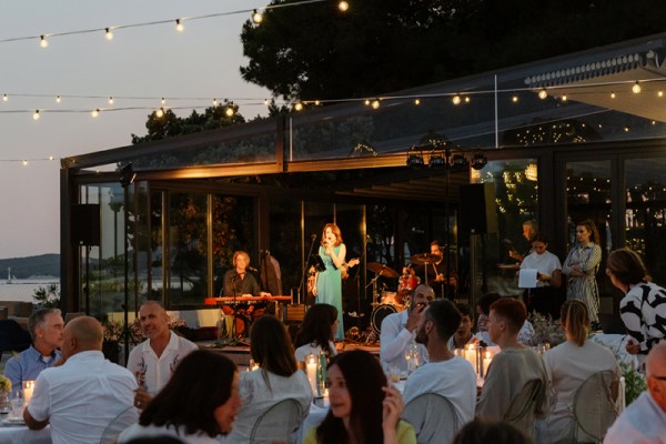 Modern wedding in Crvena Luka, Zadar