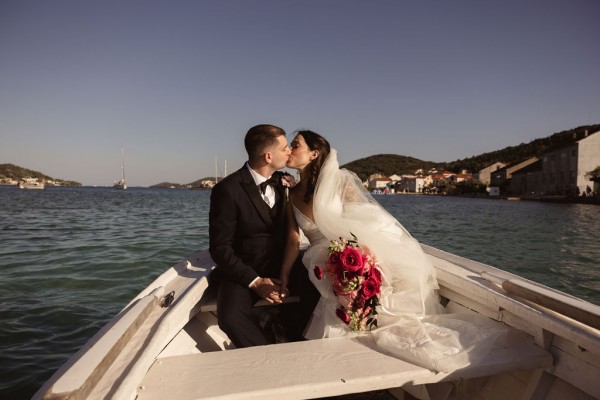 Šareno otočko vjenčanje Kathy i Kevina u Preku, otok Ugljan 