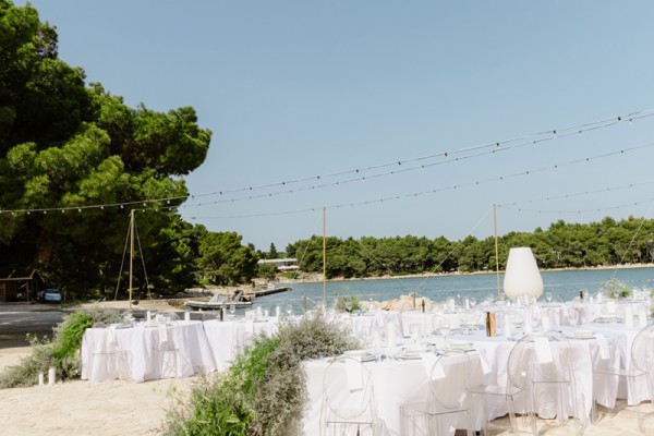 Modern wedding in Crvena Luka, Zadar